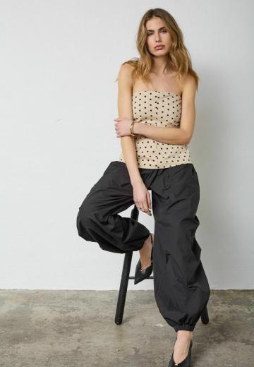 Топ без бретелек