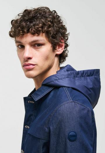 Джинсовая куртка