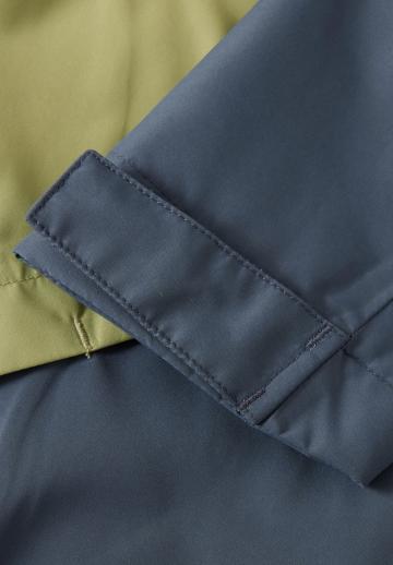 Спортивная куртка