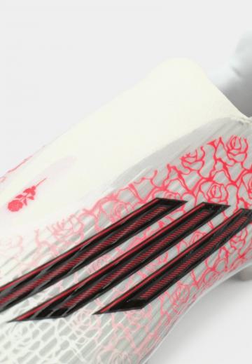 Футбольные бутсы