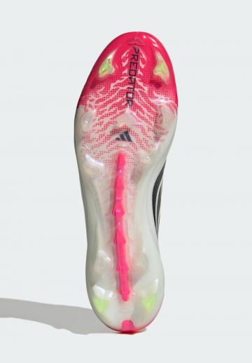 Футбольные бутсы