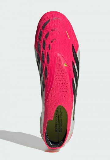 Футбольные бутсы