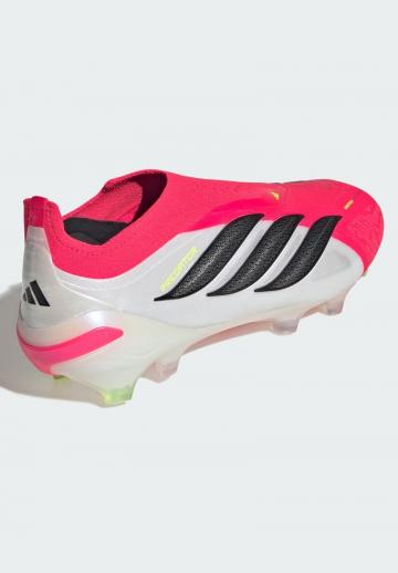 Футбольные бутсы