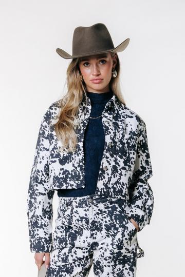 Короткая куртка