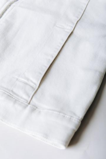 Короткий блейзер