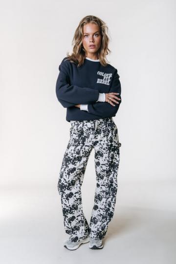 Джинсовый комбинезон