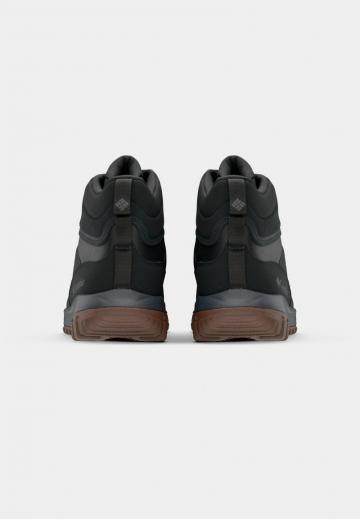 Походные ботинки