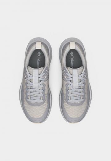 Походные ботинки