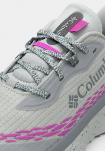 Походные ботинки