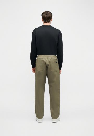 Спортивные штаны