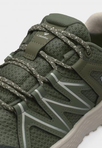 Походные ботинки