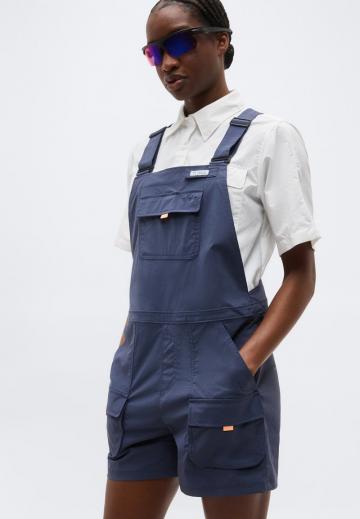 Джинсовый комбинезон