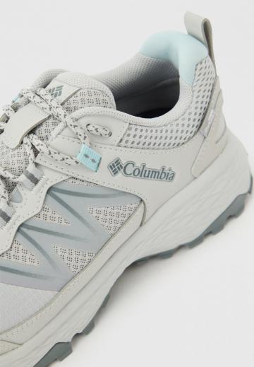 Походные ботинки