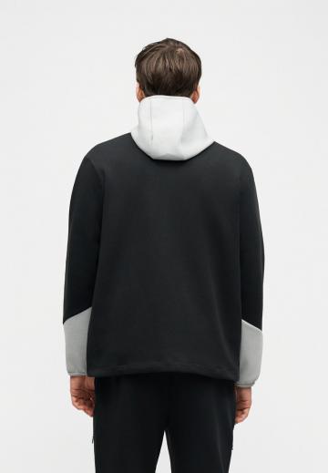 Спортивная кофта