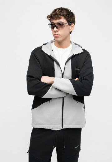 Спортивная кофта