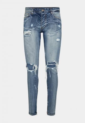 Узкие джинсы