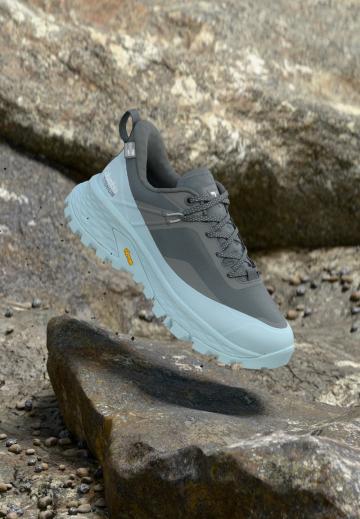 Походные ботинки