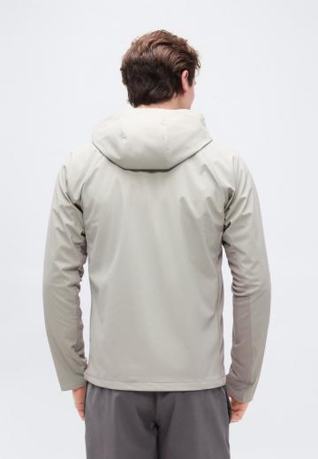 Спортивная куртка