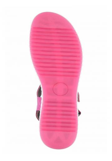 Босоножки на танкетке