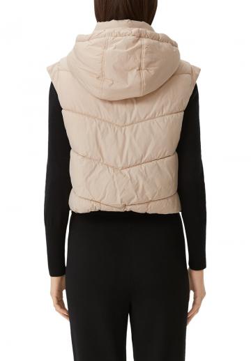 Стеганый жилет