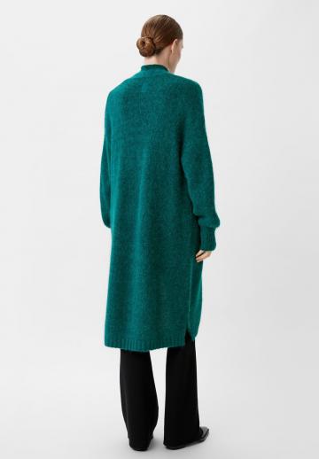 Длинный жилет