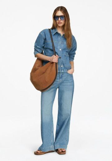 Клешеные джинсы