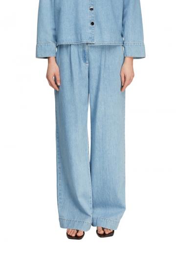 Свободные джинсы