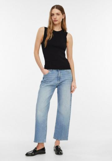 Прямые джинсы
