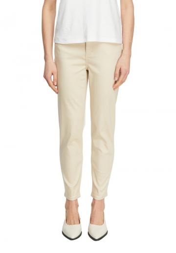 Короткие джинсы