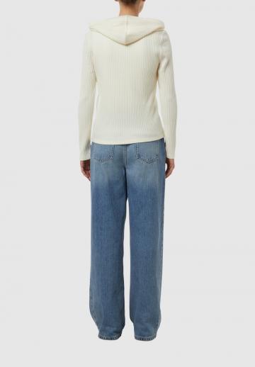 Пуловер с капюшоном