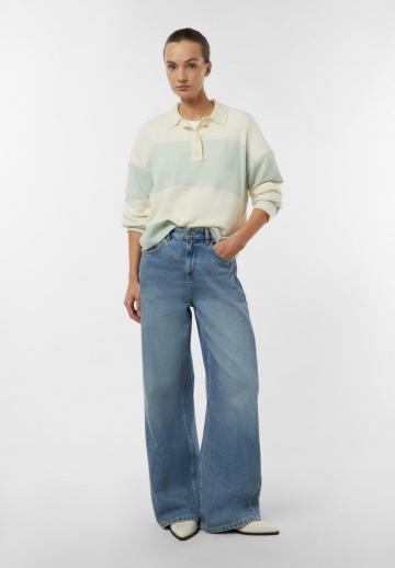 Пуловер с воротником поло