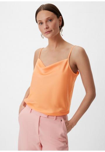 Топ на бретельках