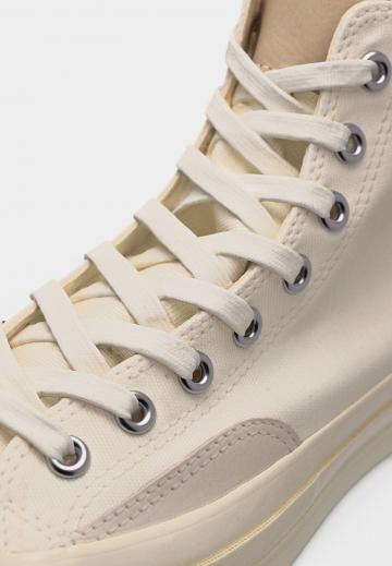 Высокие кеды