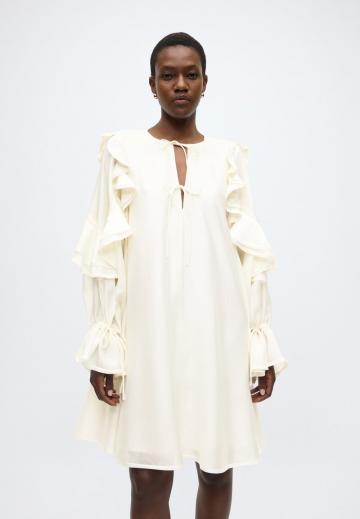 Короткое платье