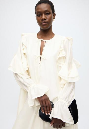 Короткое платье