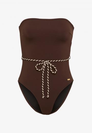 Слитный купальник