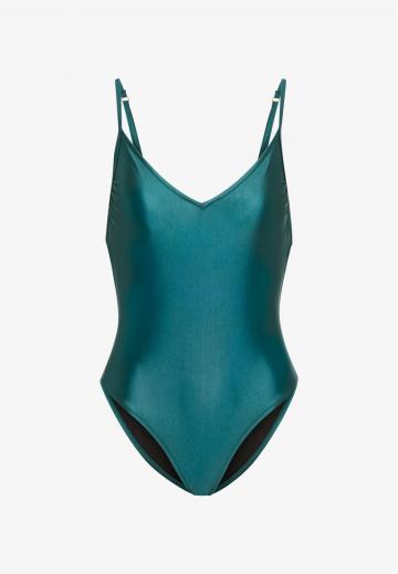 Слитный купальник