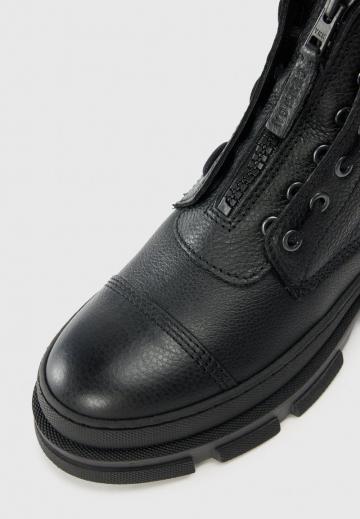 Зимние ботинки