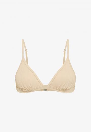 Треугольное бикини