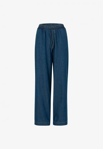 Свободные джинсы