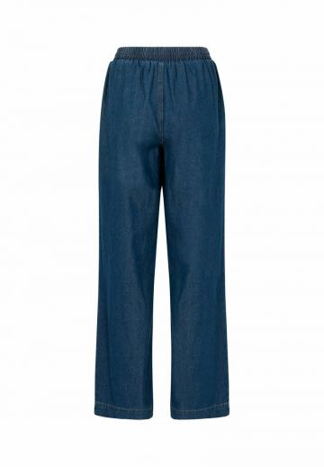 Свободные джинсы