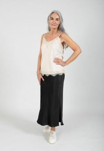 Топ на бретельках