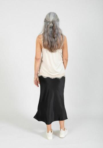 Топ на бретельках