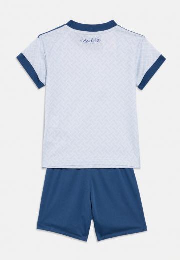 Спортивные шорты