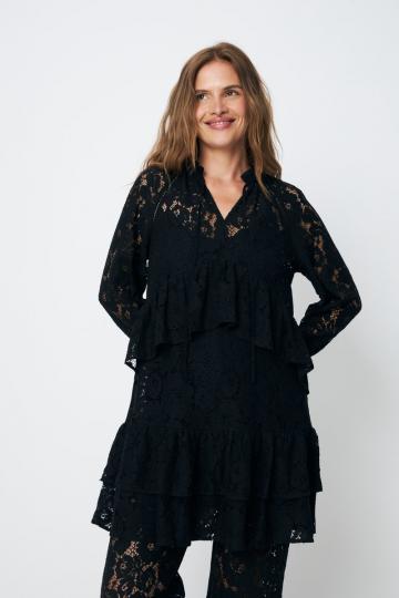 Короткое платье