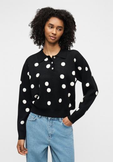 Пуловер с воротником поло