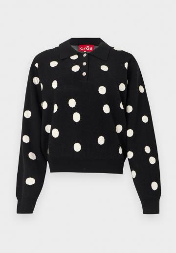 Пуловер с воротником поло