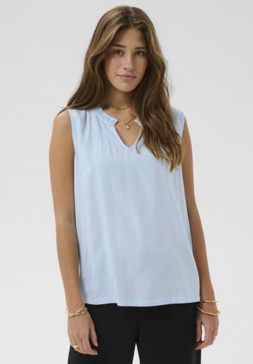 Блузка без рукавов