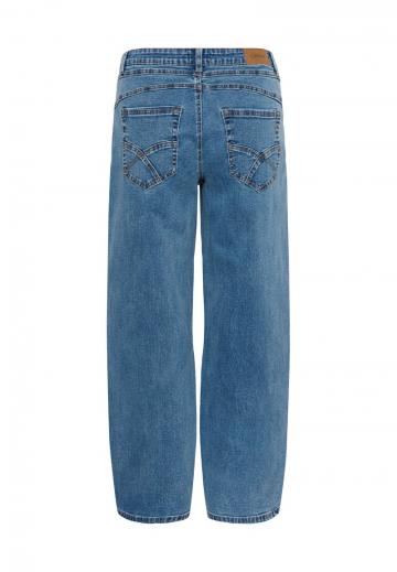 Свободные джинсы