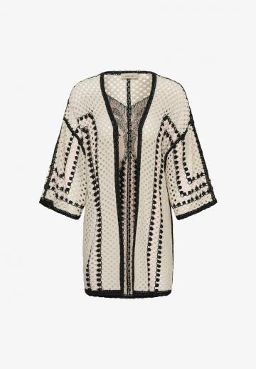 Вязаная кофта